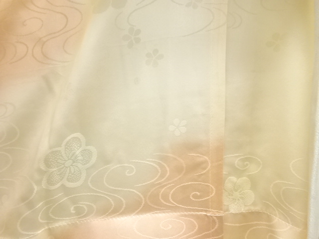  花模様織り出し単衣長襦袢